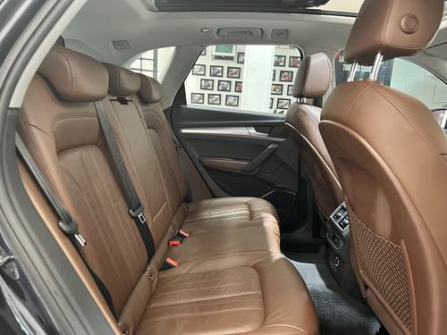 Audi Q5 2.0 L T Elite Dsg