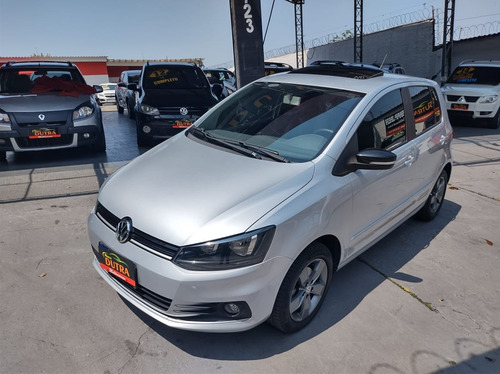 Volkswagen Fox 1.6 MSI TOTAL FLEX CONNECT 4P MANUAL