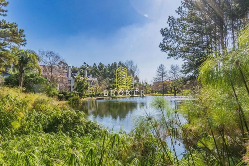 Venta Apartamento 3 Dormitorios Haras Del Lago, Canelones.