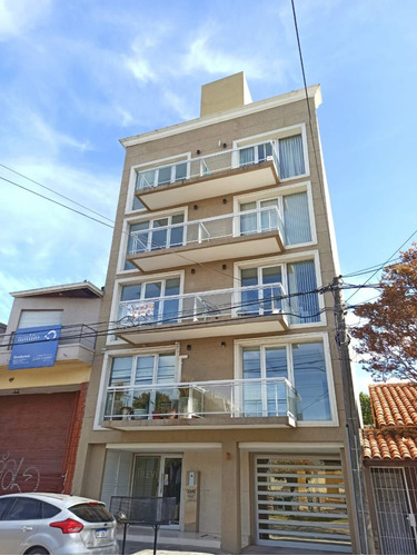 Departamento En Venta En Chauvín