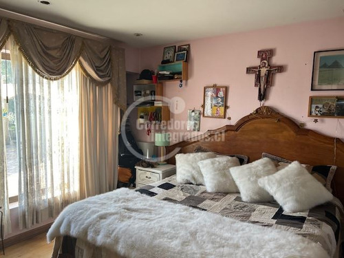Casa En San Carlos De Apoquindo, 5d 7b, Conexión Subterránea