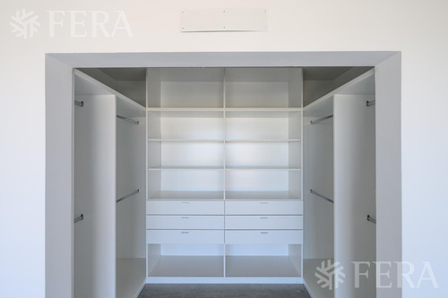 Venta De Departamento 3 Ambientes Con Balcón Corrido En Sarandí