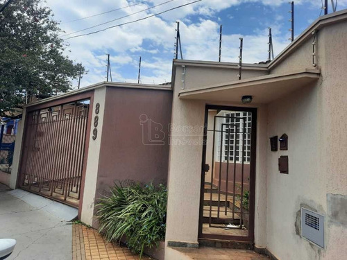 Imagem 2 de 6 de Casa À Venda Com 03 Quartos No Centro, Araraquara