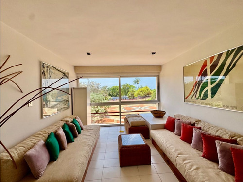 Se Vende Apto 80m2 2h/2b/1p Camuri Grande