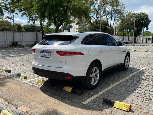 Imagen 6 de 9 de Jaguar F-pace