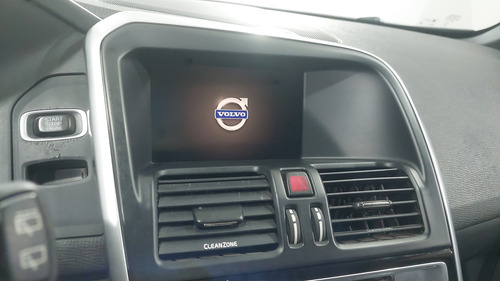 Volvo XC60 2.0 INSPIRATION T5 AT