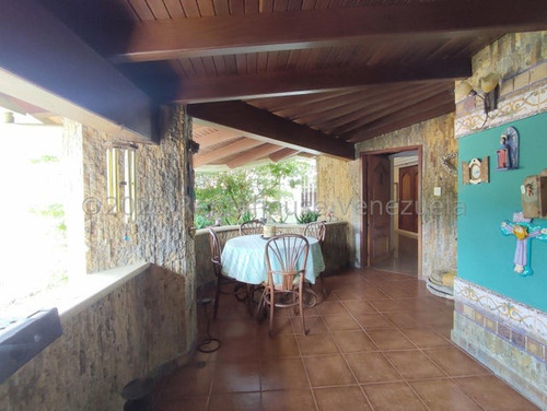 Ecl Rent A House Vende Lujosa Casa En El Castaño Mcy 25-13586