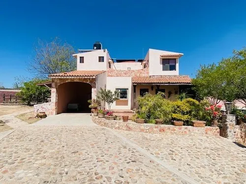 Casa Con Alberca En Venta En Tequisquiapan