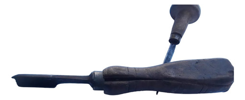 Gubia De Carpintero Mathieson ,  Talla ,escultura .82