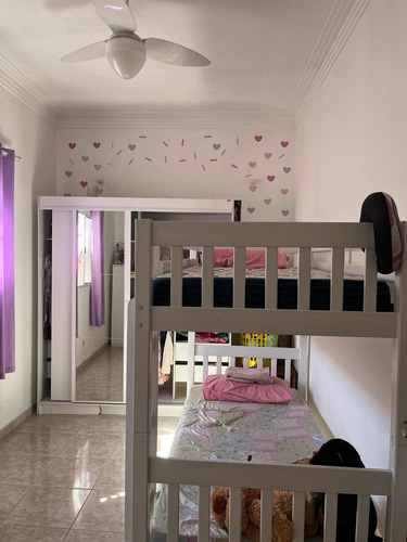 Casa Linda Com 3 Quartos E 2 Banheiros