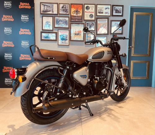 Imagen 5 de 25 de Royal Enfield Classic 350 Gunmetal Grey 0km 2023