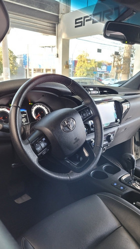 Imagen 6 de 14 de Toyota Hilux 2020 2.8 Cd Srx 177cv 4x4 At