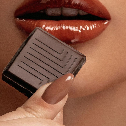 Gloss Chocochilli Volume De Lábios Fran By Franciny Ehlke Cor Marrom