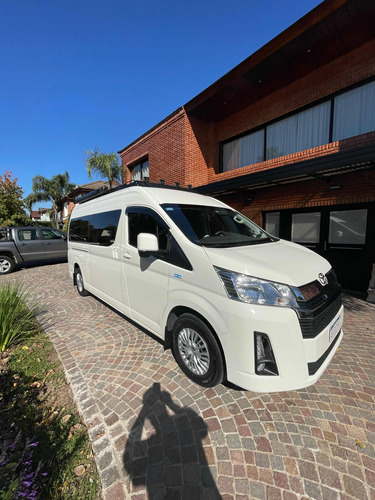 Toyota Hiace 2.8 Tdi Commuter 6at 14a