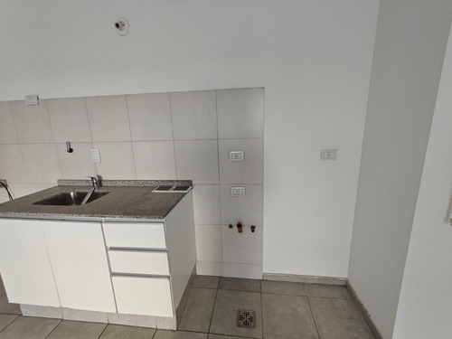 Departamento En Alberdi Venta