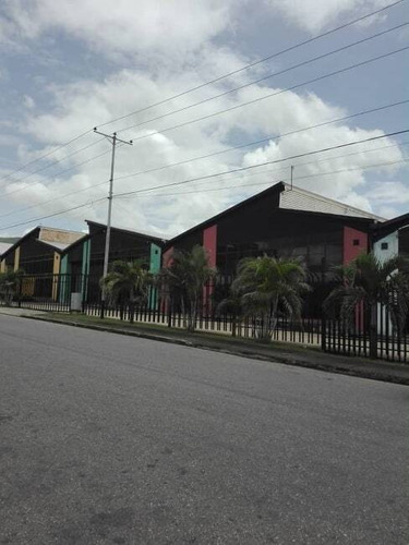 Imagen 1 de 14 de 139009 Anthony Marquez 0424-4338703 Venta Galpon Castillito