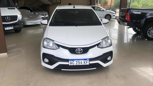 Toyota Etios Xls