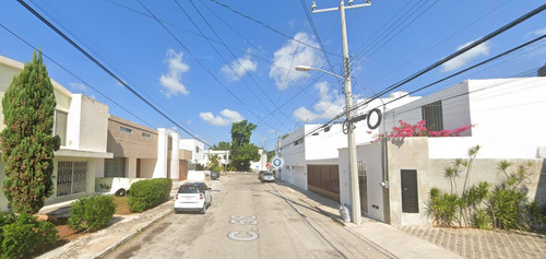 -casa En Remate Bancario-montejo, Mérida, Yucatán, México -jcbb2