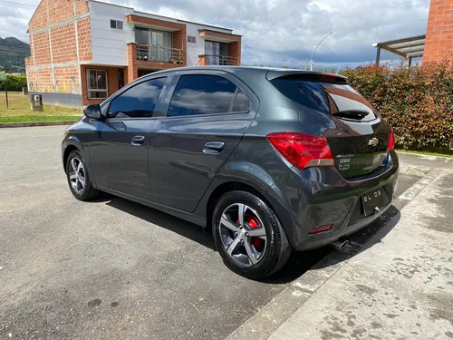 Chevrolet Onix 1.4 LTZ 5 P MECANICO