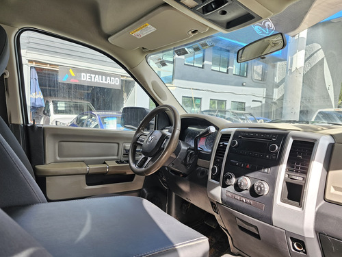 Dodge Ram 2500 5.7 Pickup Slt Aa 4x4 At