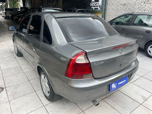 Chevrolet Corsa 1.8 Maxx Flex Power 5p