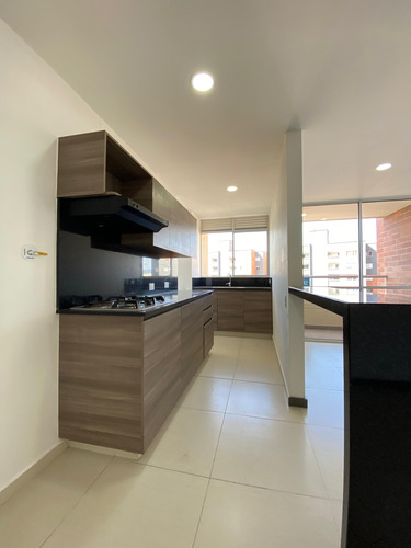 Apartamento En Arriendo En Sabaneta Sector Alto De Las Flores