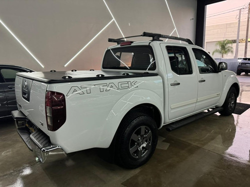 Nissan Frontier 2.5 TD CD 4x2 SV Attack