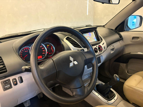 Mitsubishi L200 L200 Triton 2.4 HLS (Flex)