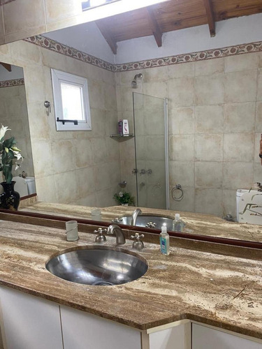 Casa En Alquiler - 4 Dormitorios 4 Baños - 800mts2 - Canning