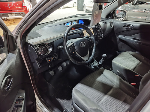 Toyota Etios 1.5 Sedan Xls
