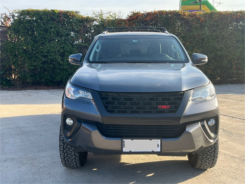 Toyota Fortuner Sr5 F2d0
