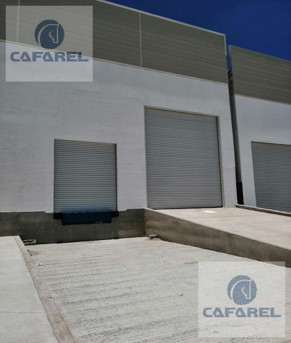 Bodega En R E N T A En Grand Bajio (mt)