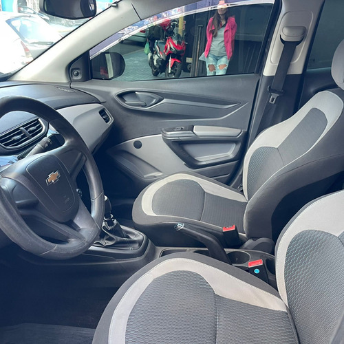 Chevrolet Onix 1.0 MPFI LS 8V FLEX 4P MANUAL