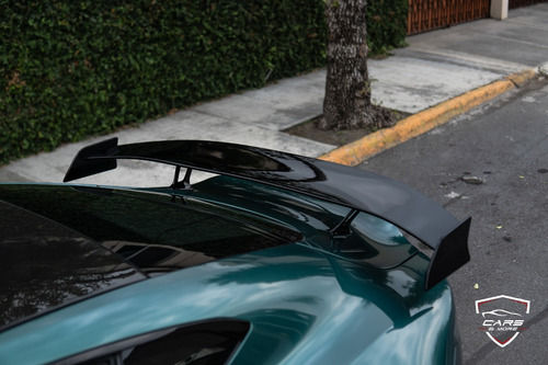 Aston Martin Vantage F1 2023