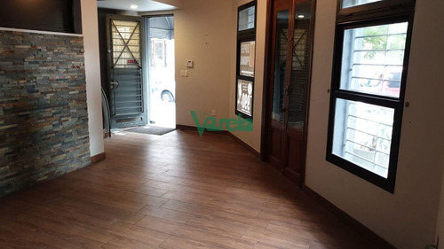 Imagen 3 de 17 de Gran Local Esquina En Venta Pocitos Dos Plantas, Se Vende Con Renta - Montevideo Pocitos