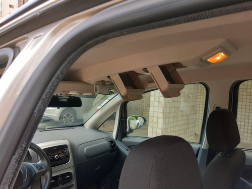 Fiat Idea 1.6 Essence Imotion 2015