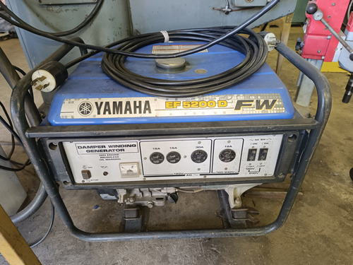 Planta Eléctrica Yamaha Ef 5200 D Generador A Gasolina