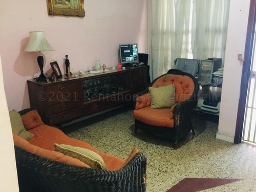 Imagen 28 de 30 de Casa Comercial, Estrategíca Ubicación Al Este En Venta En Barquisimeto. Zona Centro- Este , Arnaldo J. López Tlf. 04245257450. Cód. 22-10701 Lara, Venezuela