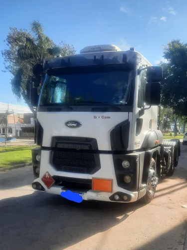 Ford Cargo 2842 Trator