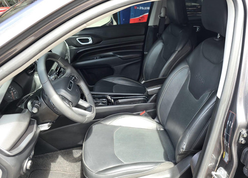 Jeep Compass LONG. T270 1.3 TB 4X2 FLEX AUT.