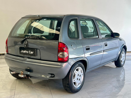 Chevrolet Corsa Corsa Hatch Wind 1.0 MPFi 4p