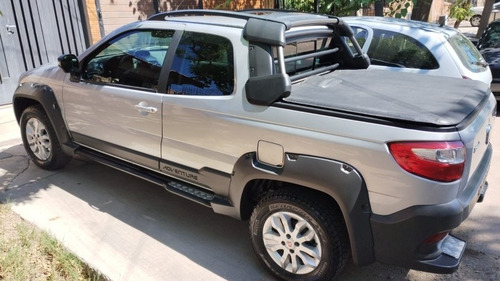 Imagen 4 de 8 de Fiat Strada Adventure Adventure Locker