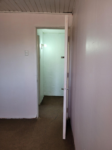 Gran Oportunidad De Arriendo: Casa De 3 Dormitorios Con Livi