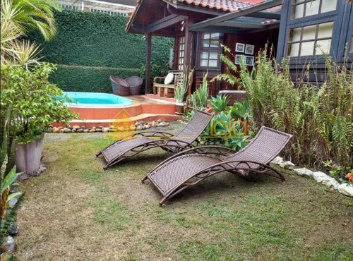 Imagem 5 de 14 de Casa Em Condomínio 3 Qtos, 3 Ste À Venda, 450 M² - Pendotiba - Niterói/rj - Ca0961
