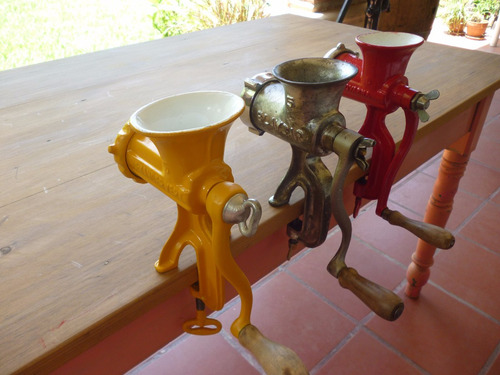 Picadora De Carne Antigua N° 5 Husqvarna Para Decoración