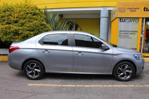 Citroën C-Elysée 1.6 Shine Mt