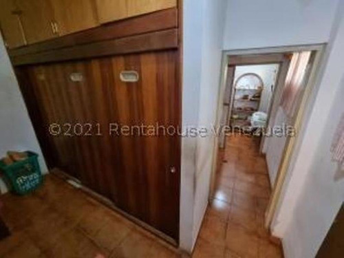 Imagen 6 de 20 de Apartamento En Venta Los Corales Mls #22-12722 Johana Blan 04123368346
