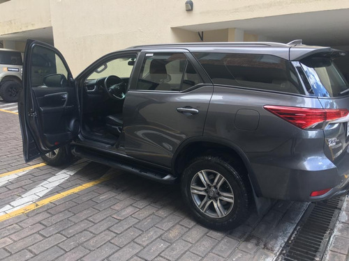Toyota Fortuner 2017 Como Nueva 2.7 Gasolina Tm