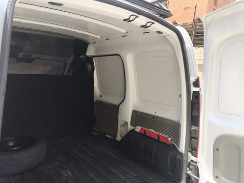 Camioneta En Buen Estado..