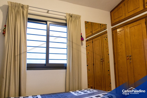 Imagen 9 de 14 de Casa Con Pileta, Mas Local Comercial Independiente